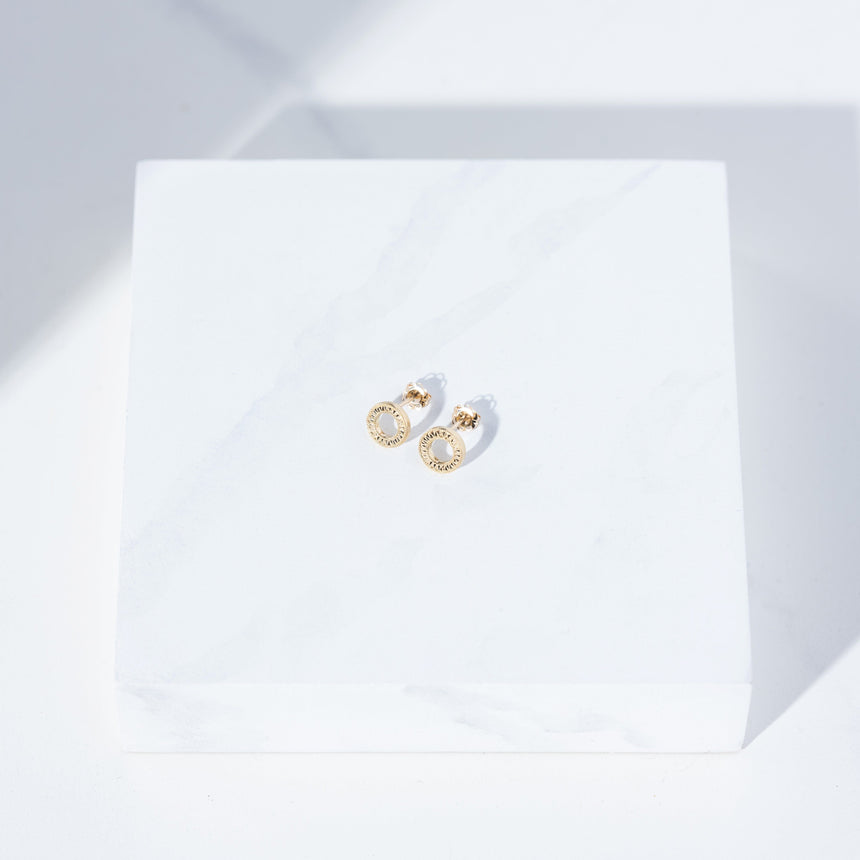 Alice Son - Gold Studs Earrings Day in the Life Gallery