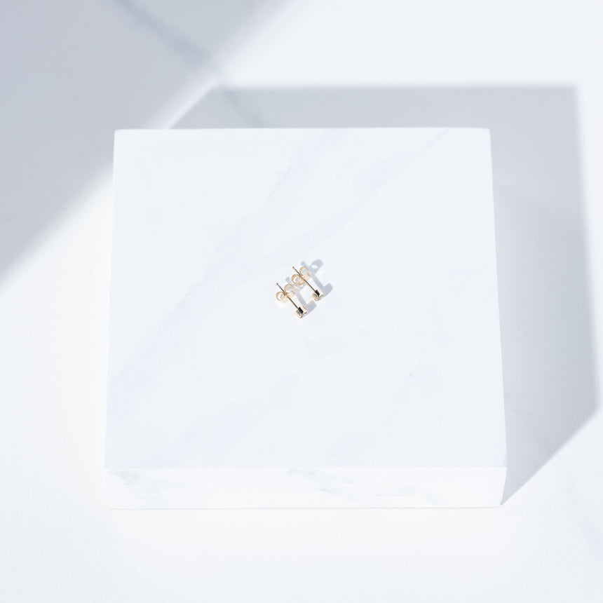 Alice Son - Sapphire Millgrain Studs (2.5mm Blue Sapphires) Earrings Day in the Life Gallery