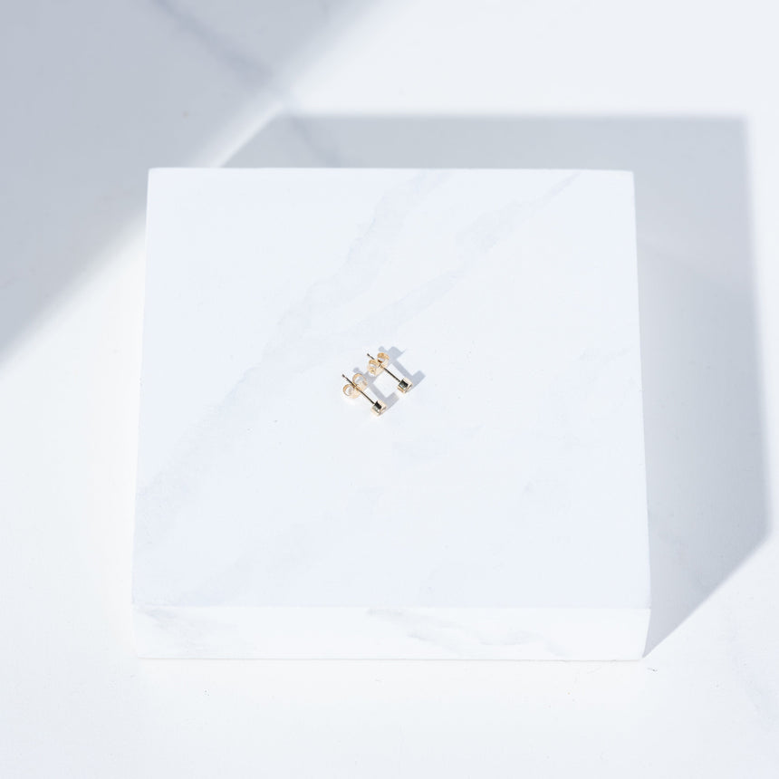 Alice Son - Sapphire Millgrain Studs (2mm Green Sapphires) Earrings Day in the Life Gallery