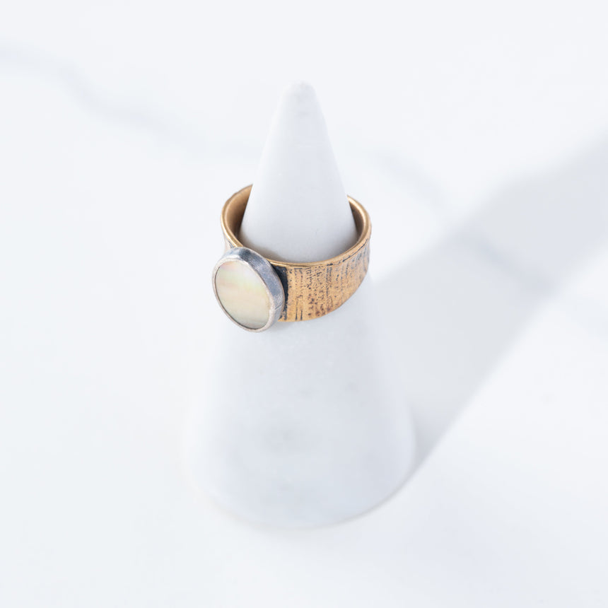Ashley May - Mother of Pearl Ring Ring Day in the Life Gallery