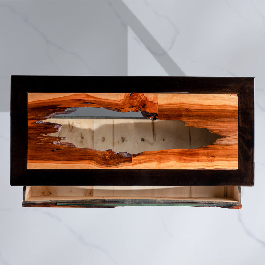 Austin Heitzman - Display Table #1 Table Day in the Life Gallery