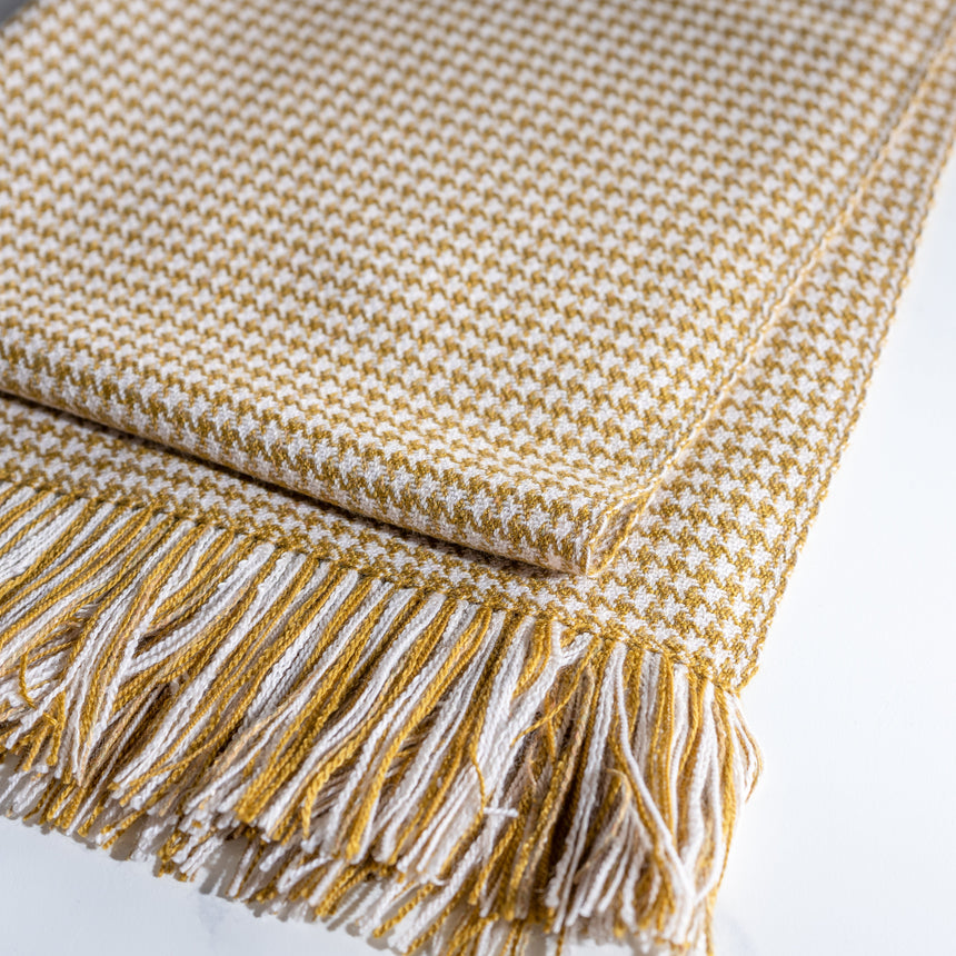 Barb Lynn - "Honeycomb" Houndstooth Wrap Wrap Day in the Life Gallery