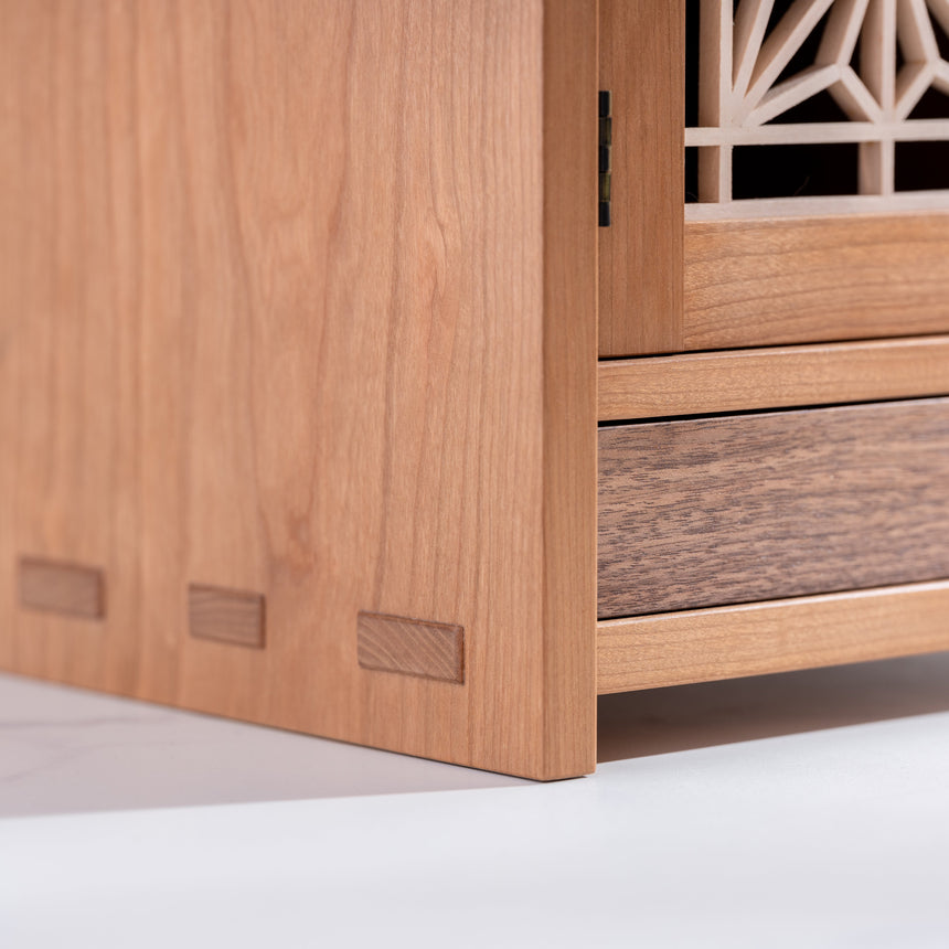 Ben Taylor - Tabletop Cabinet Wood Chest Day in the Life Gallery