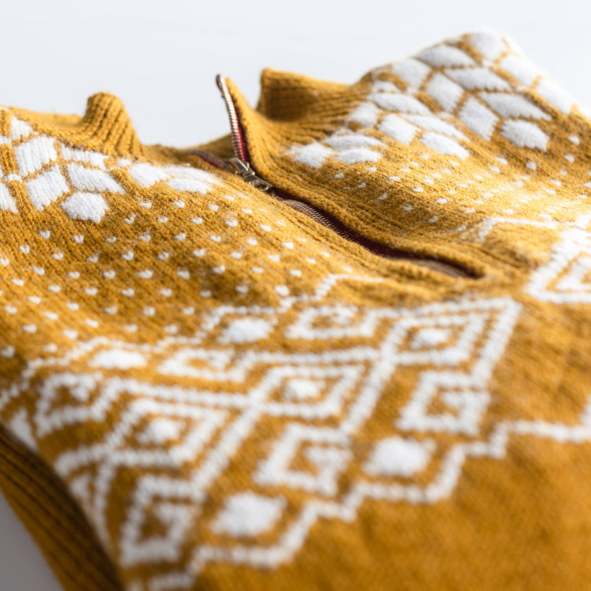 Boann Petersen - Handknit Sweater Sweater Day in the Life Gallery