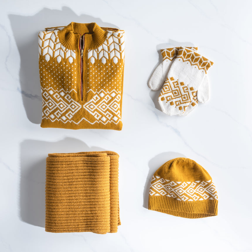 Boann Petersen - Handknit Sweater Sweater Day in the Life Gallery