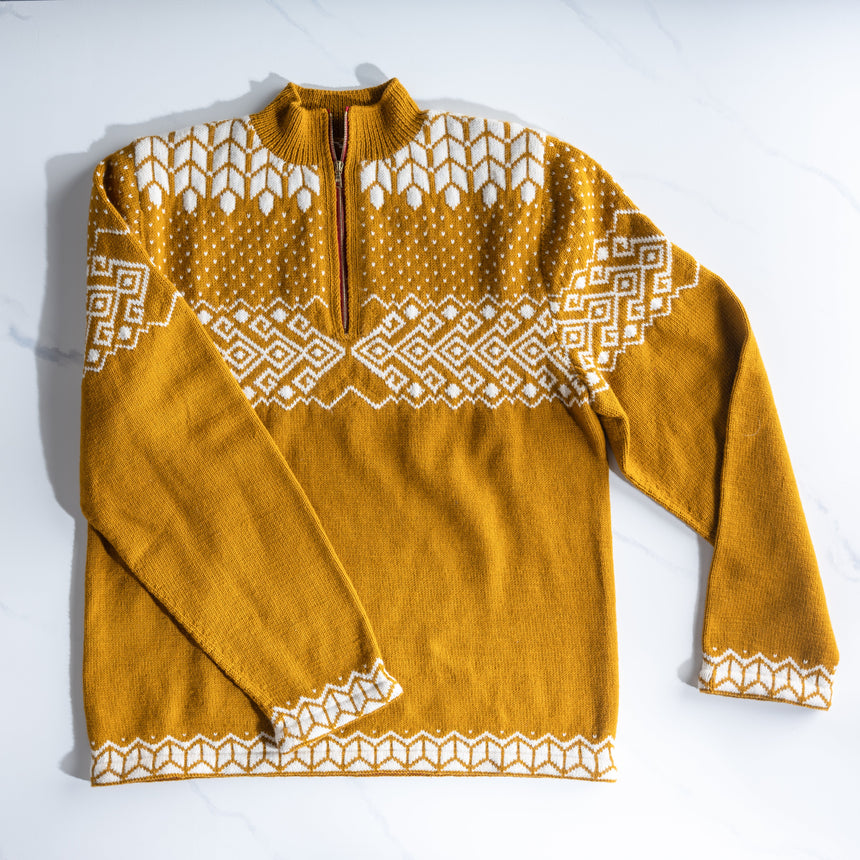 Boann Petersen - Handknit Sweater Sweater Day in the Life Gallery