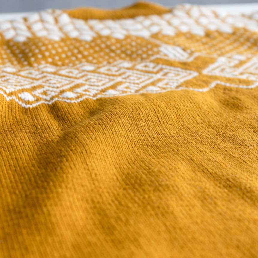 Boann Petersen - Handknit Sweater Sweater Day in the Life Gallery