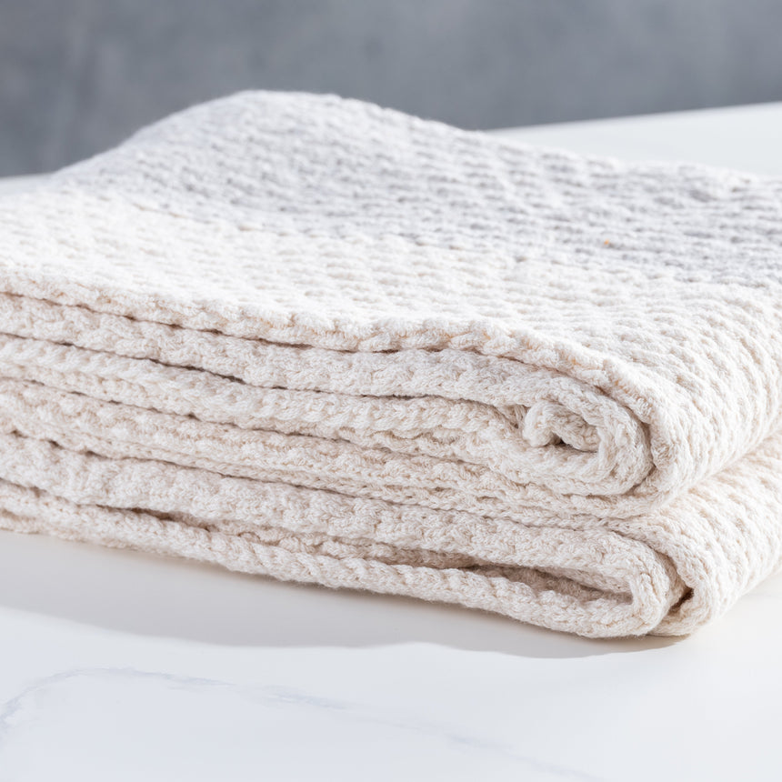 Helen Howe - Tuck Rib Throw (Ecru/Silver) Throw Blanket Day in the Life Gallery