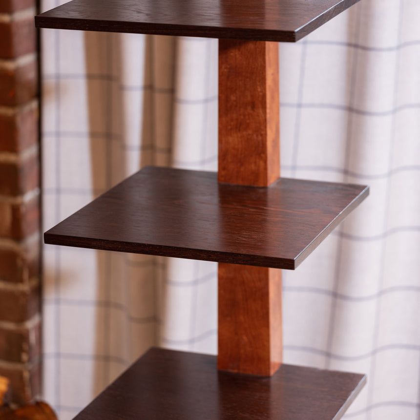 Mark Yinger - Sapien Vertical Shelf Day in the Life Gallery and Design Studio