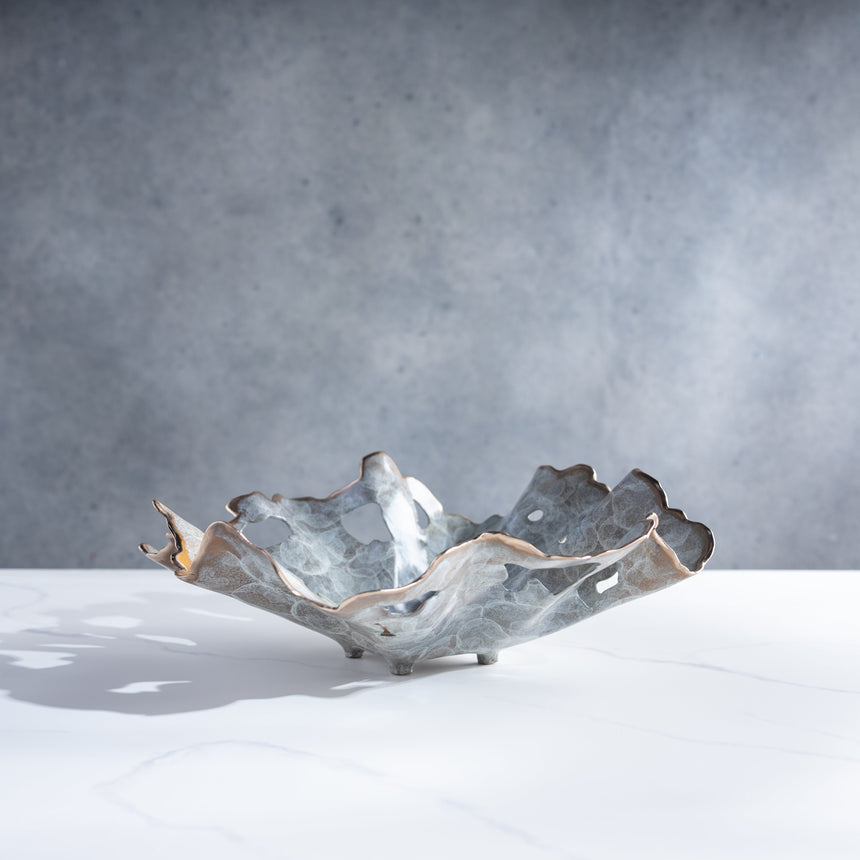 Mike Sluder - "High Style" Bronze Vessel Day in the Life Gallery