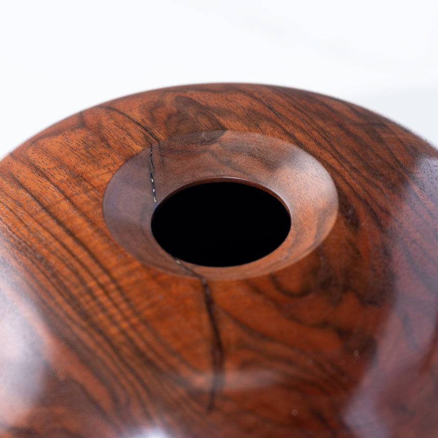 Nat Stein - Walnut Hollow Form Vessel Knife Day in the Life Gallery