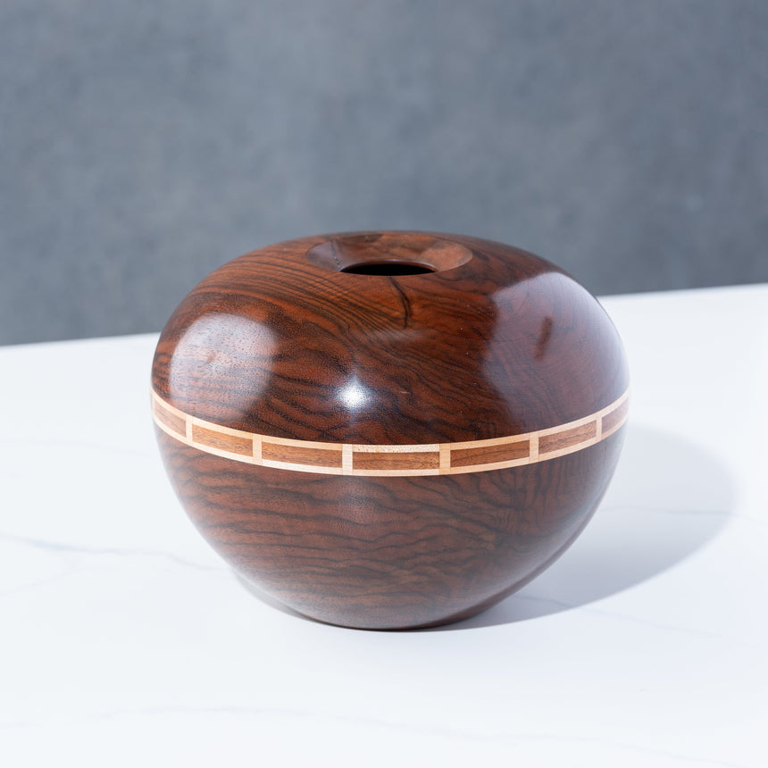 Nat Stein - Walnut Hollow Form Vessel Knife Day in the Life Gallery