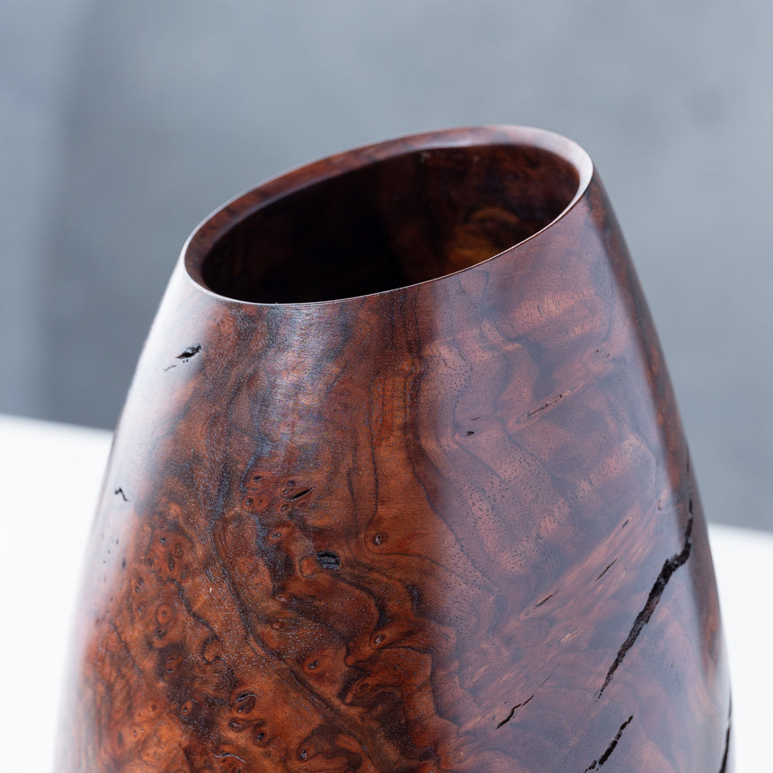 Nat Stein - Walnut Vase Knife Day in the Life Gallery