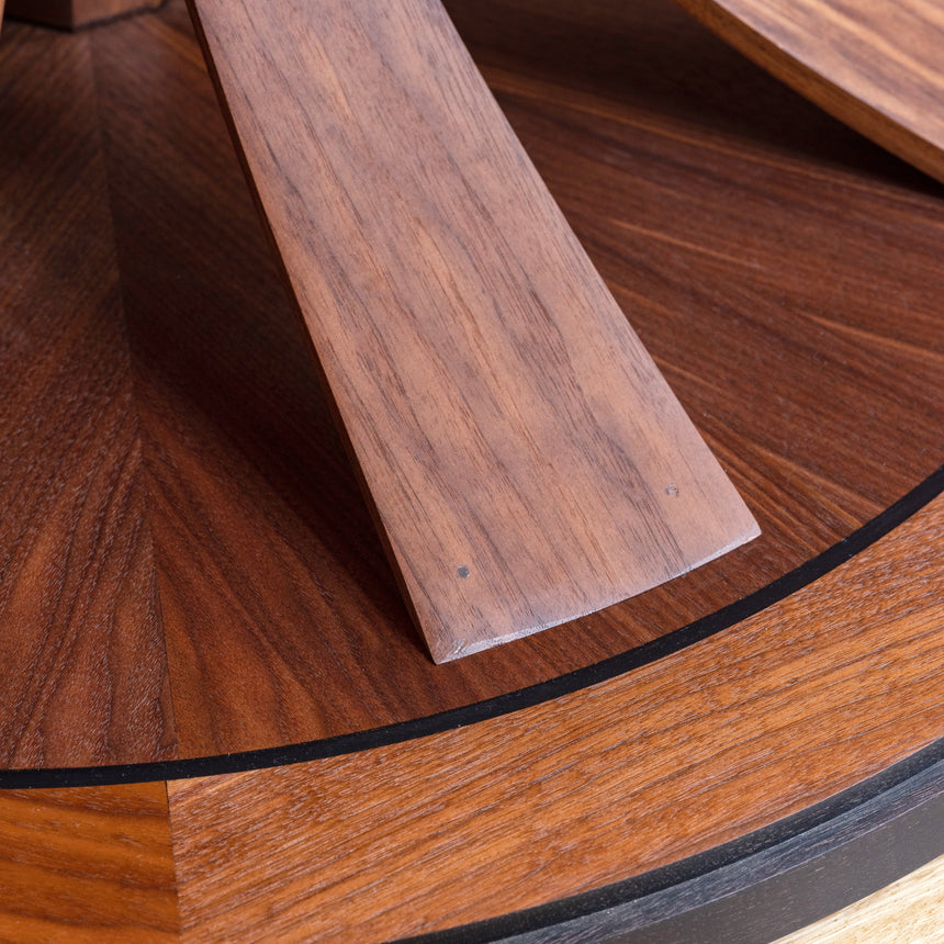 Nick Sawyer - Walnut Table Table Day in the Life Gallery