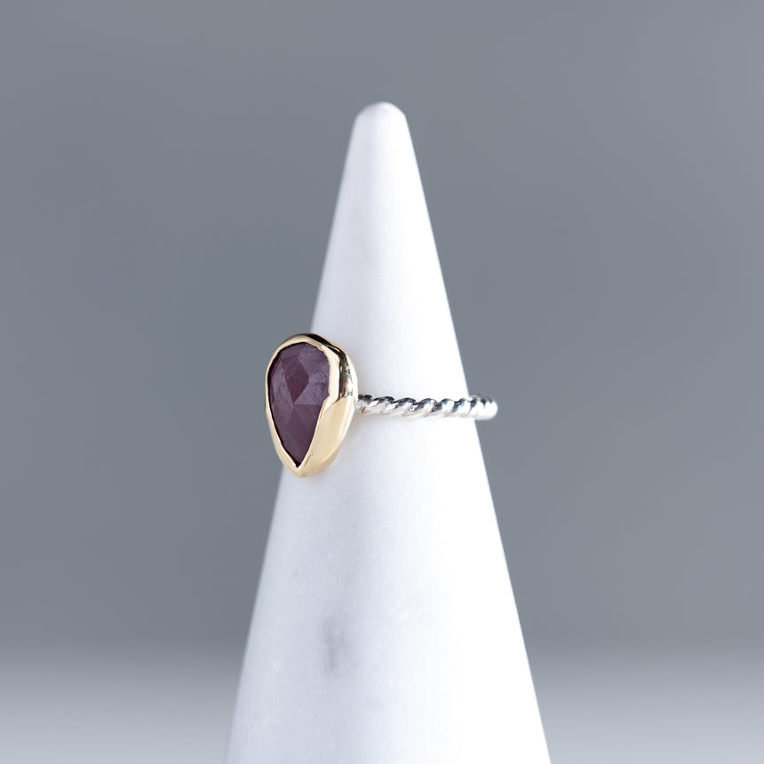 Sara Thompson - Maroon Sapphire Ring Ring Day in the Life Gallery and Design Studio