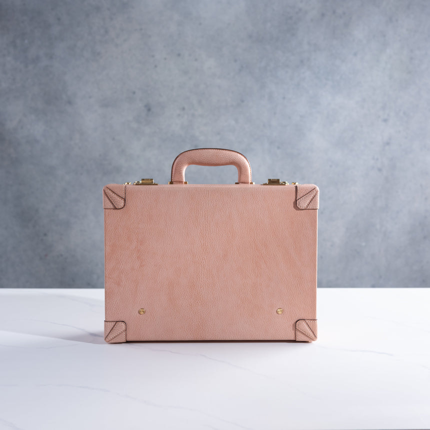 Takeshi Yonezawa - Attaché Bag Day in the Life Gallery