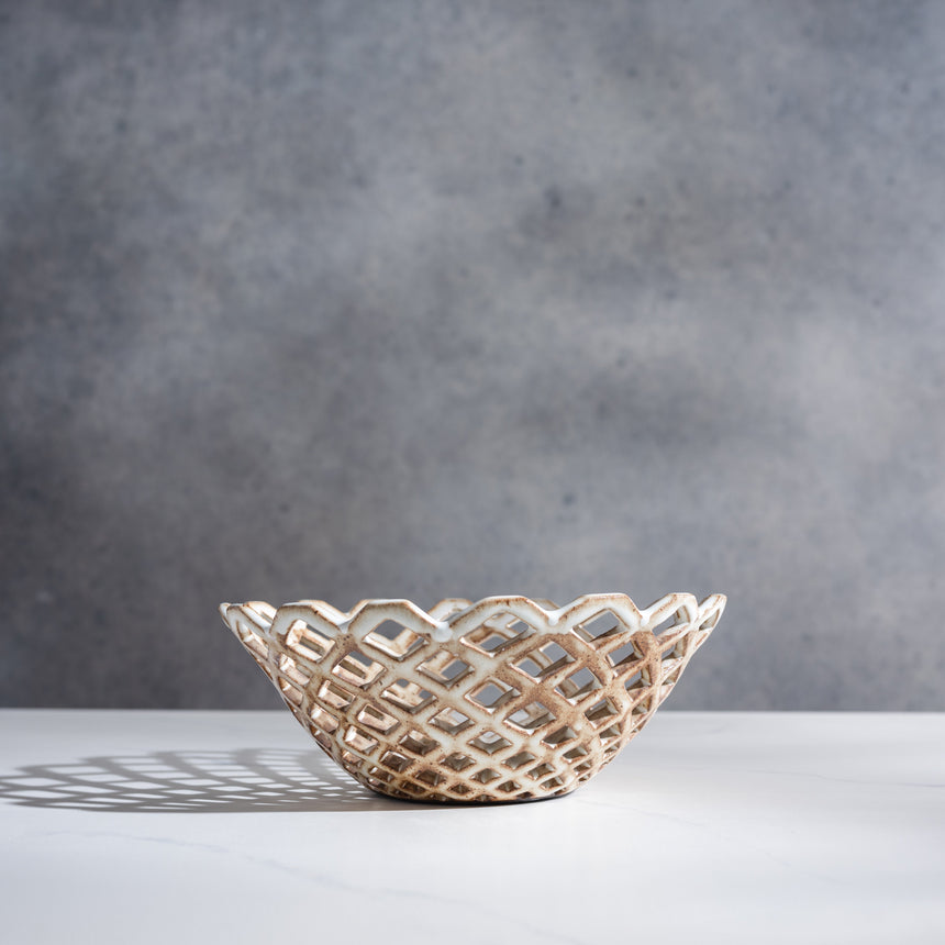 AJ Evansen - Lattice Bowl Ceramic Vessel Day in the Life Gallery 