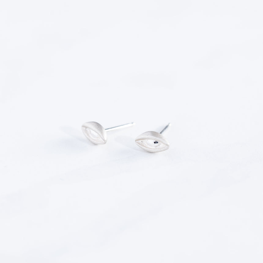 Alice Son - Silver Lovers Eye Studs Earrings Day in the Life Gallery 