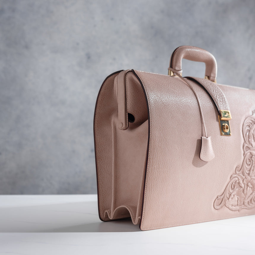 Takeshi Yonezawa - Hand-tooled Doctor's Bag Bag Day in the Life Gallery 